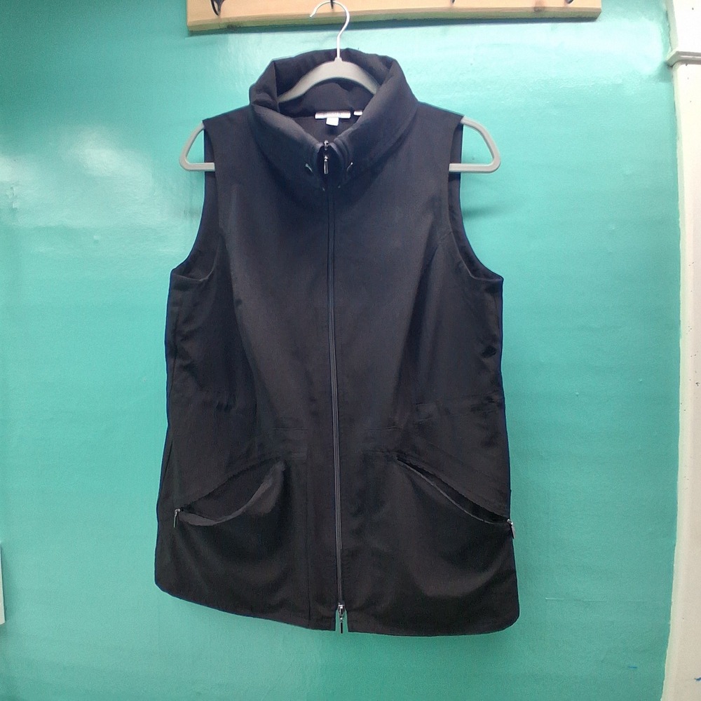 Chico's Full Zip Vest 10 Black Funnel Neck Athleisure Gorpcore Minimalist